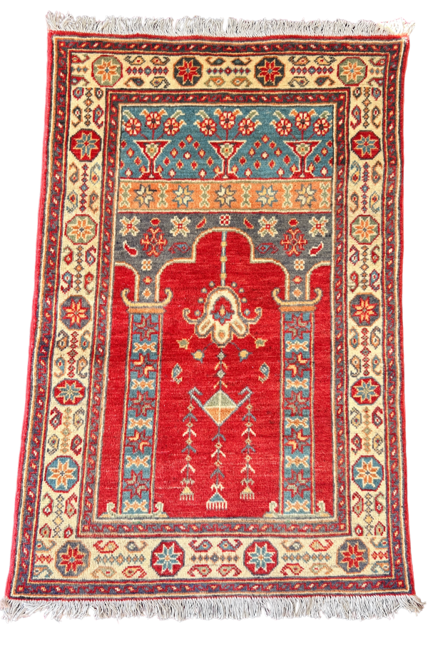 Vintage Anatolian Prayer Rug – 2.5×4.2 ft Handwoven Wool Masterpiece