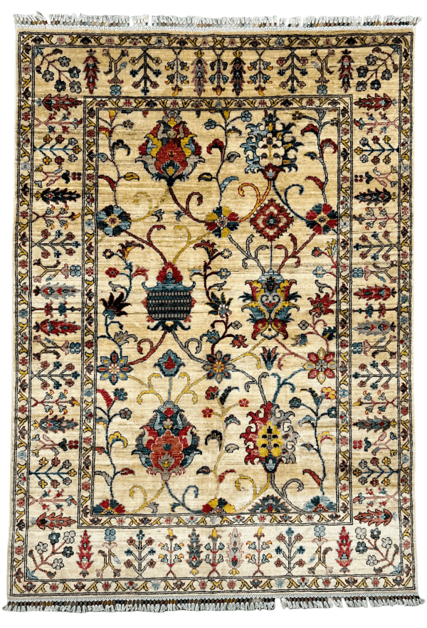 Persian Rug – 5'8"x8 Hand-Knotted Wool Rug, Floral Design